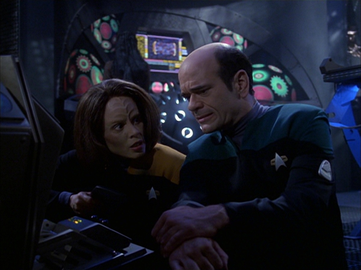 extant_StarTrek_VOY_7x09_7x10-FleshAndBlood_5521.jpg