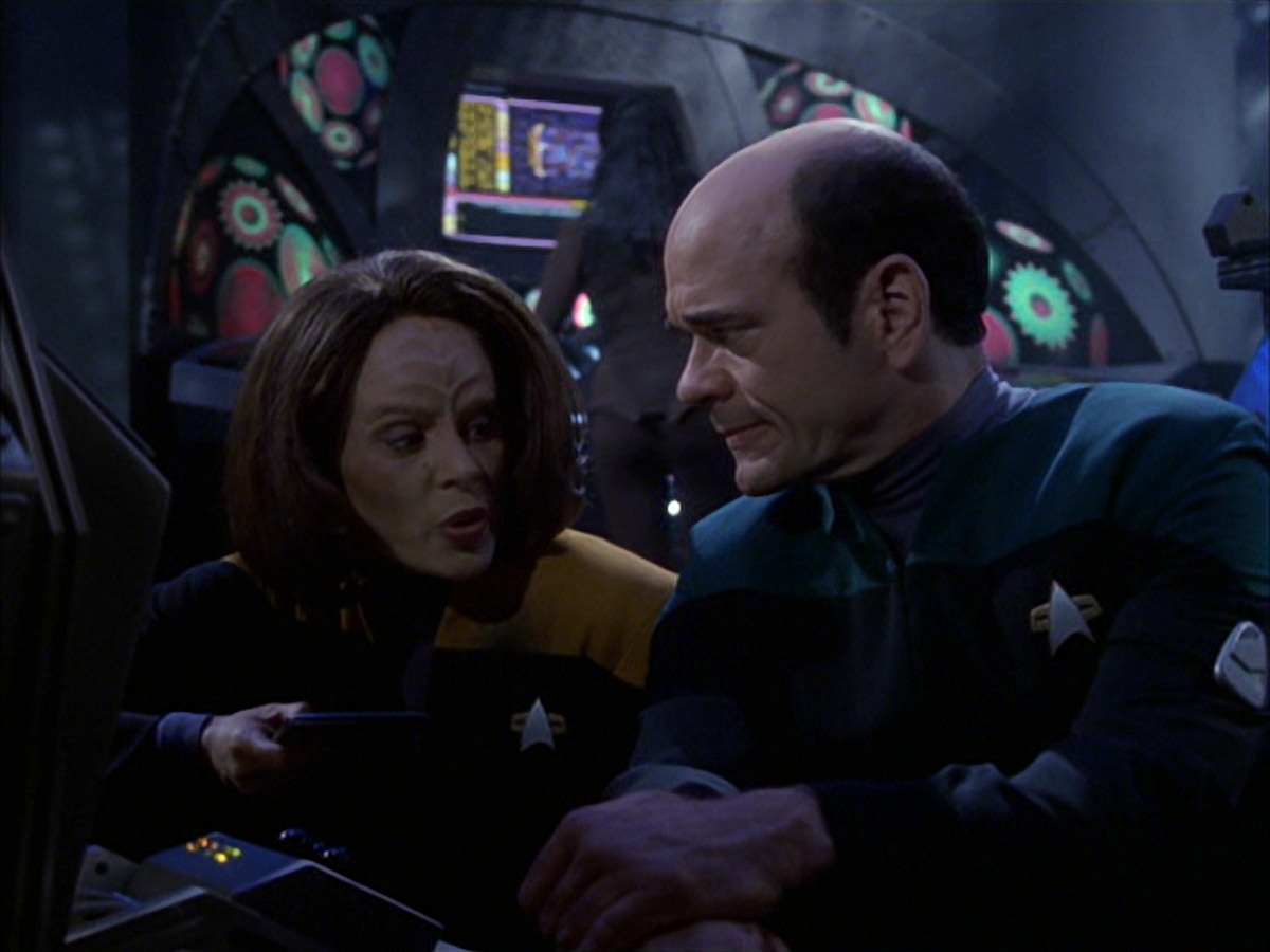 extant_StarTrek_VOY_7x09_7x10-FleshAndBlood_5532.jpg