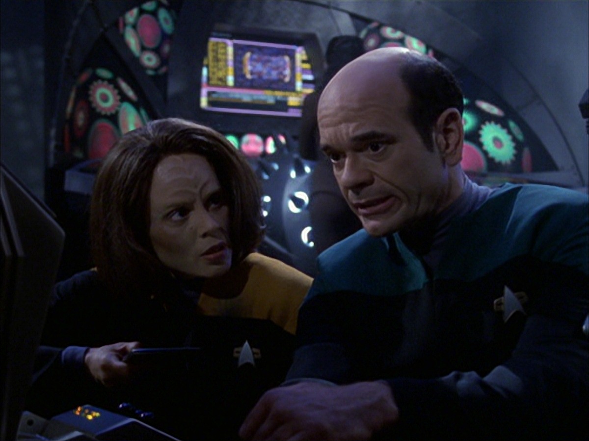 extant_StarTrek_VOY_7x09_7x10-FleshAndBlood_5537.jpg