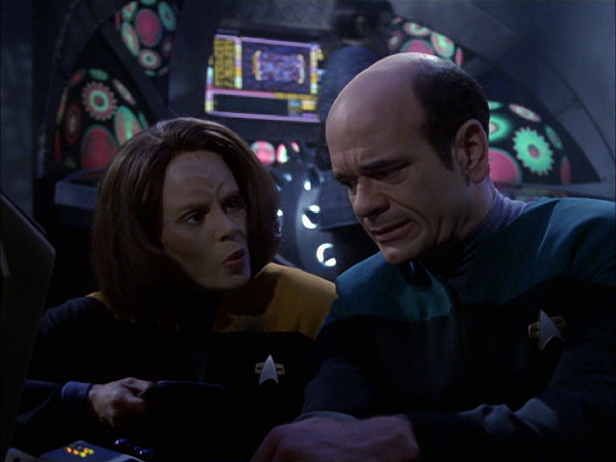 extant_StarTrek_VOY_7x09_7x10-FleshAndBlood_5541.jpg