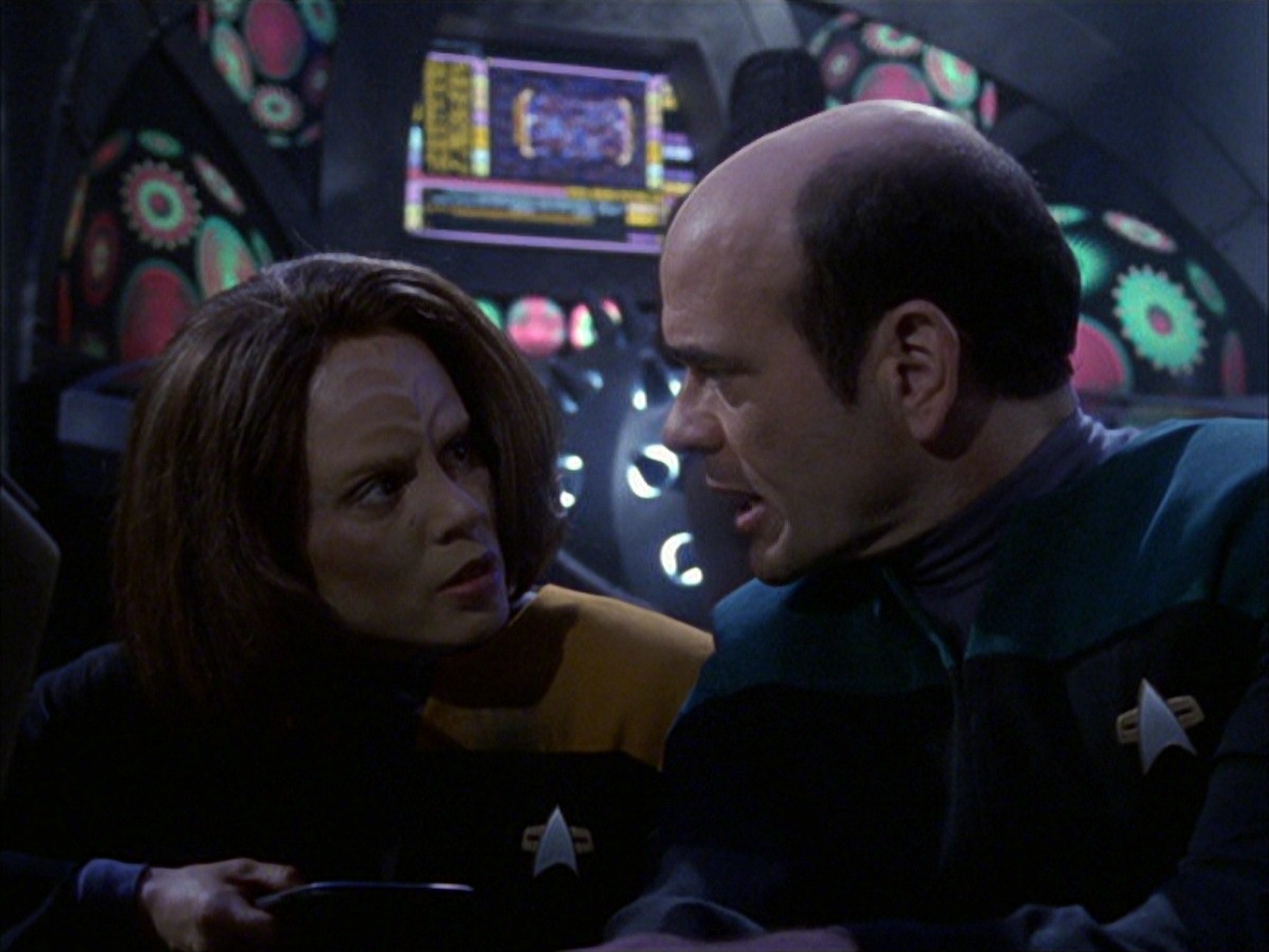extant_StarTrek_VOY_7x09_7x10-FleshAndBlood_5551.jpg