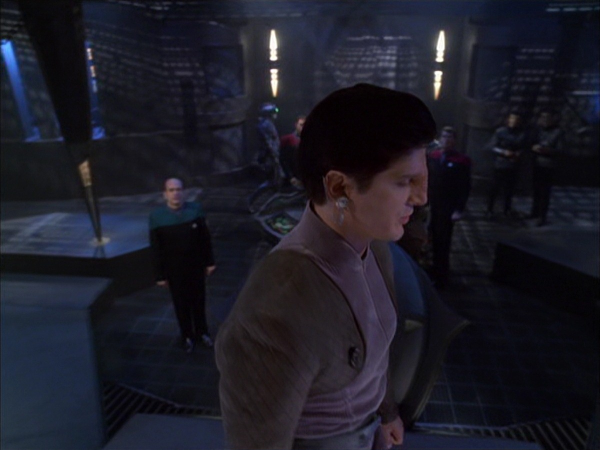 extant_StarTrek_VOY_7x09_7x10-FleshAndBlood_5650.jpg