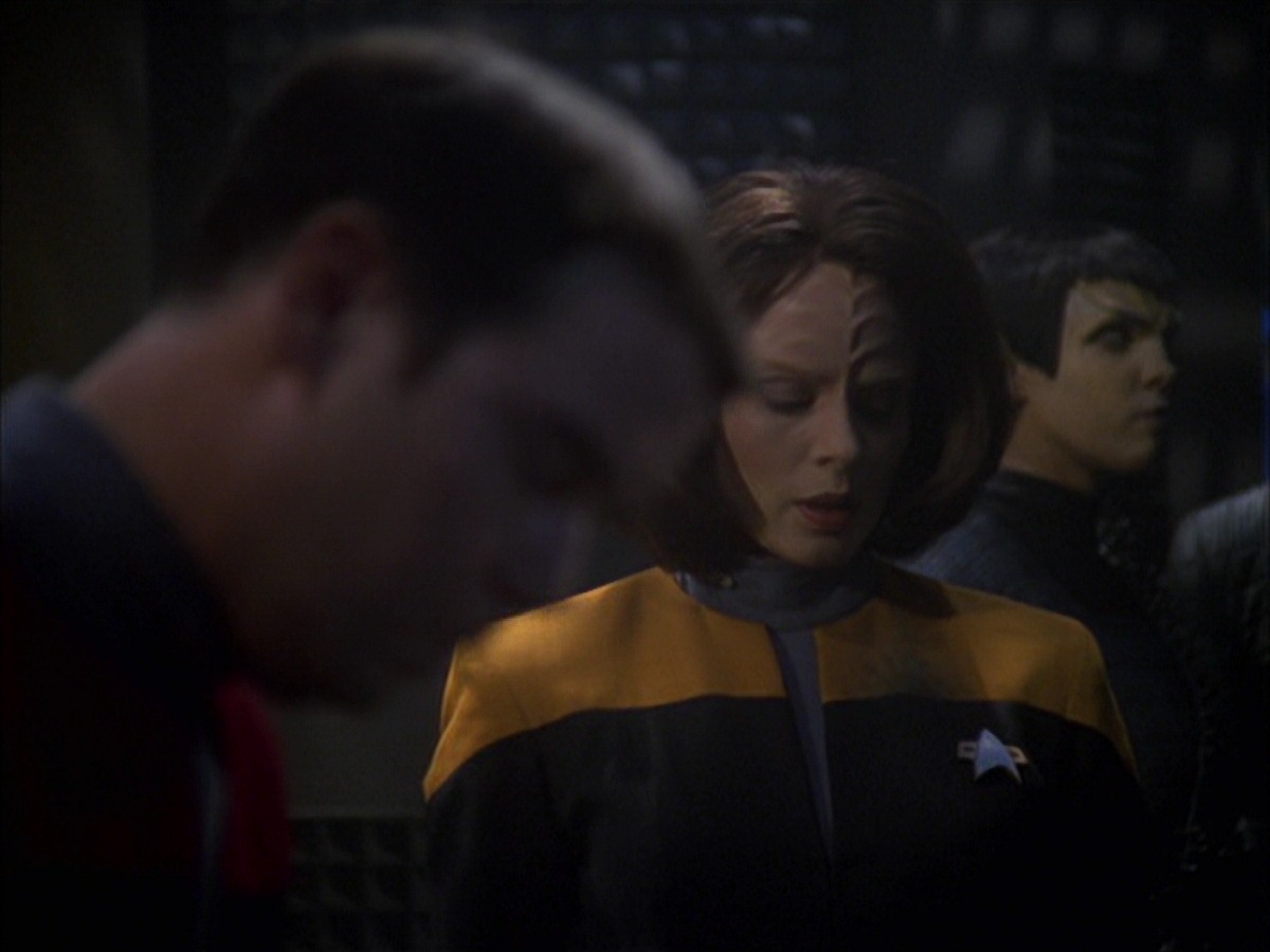 extant_StarTrek_VOY_7x09_7x10-FleshAndBlood_5664.jpg