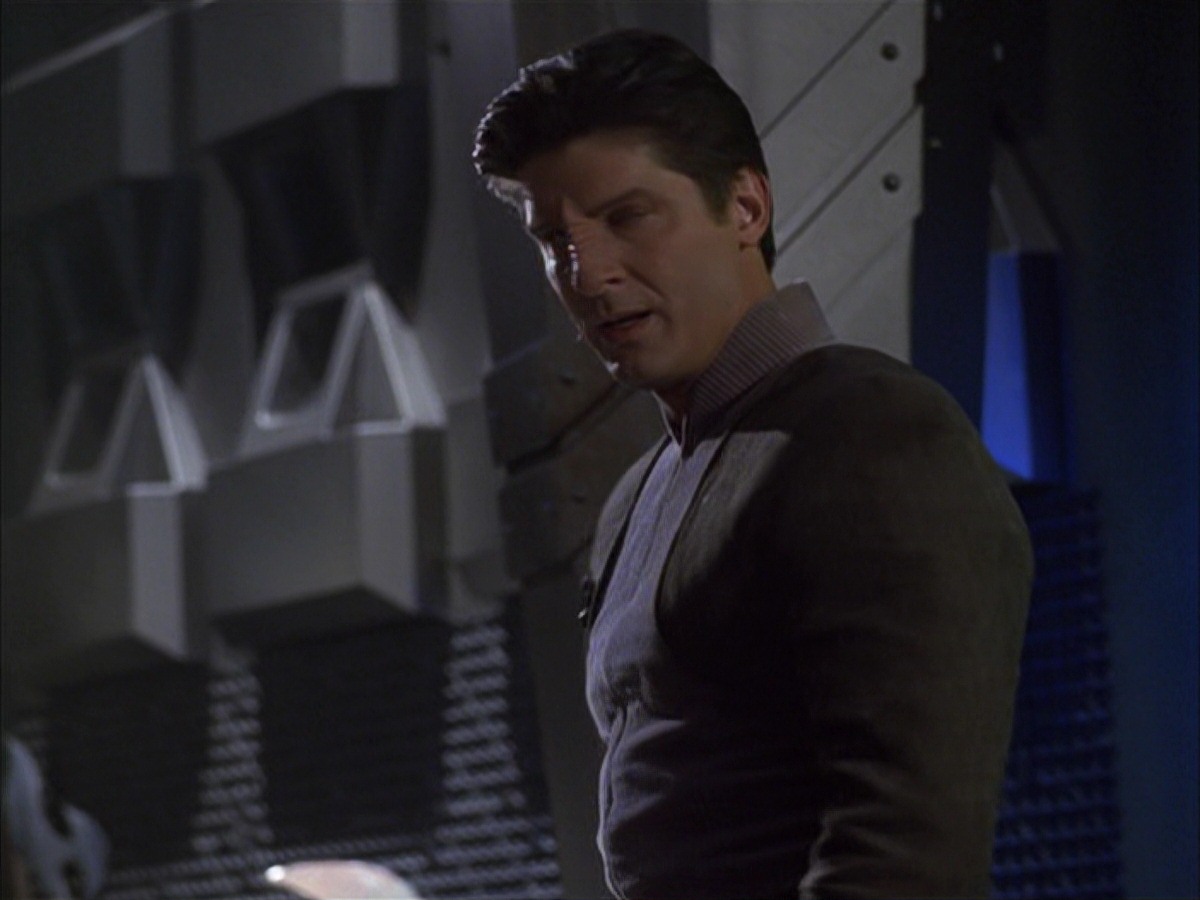 extant_StarTrek_VOY_7x09_7x10-FleshAndBlood_5681.jpg