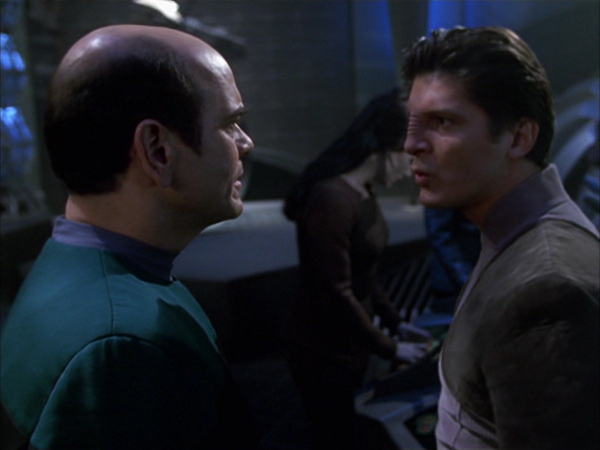 extant_StarTrek_VOY_7x09_7x10-FleshAndBlood_5785.jpg