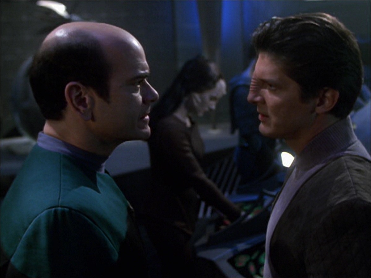 extant_StarTrek_VOY_7x09_7x10-FleshAndBlood_5803.jpg