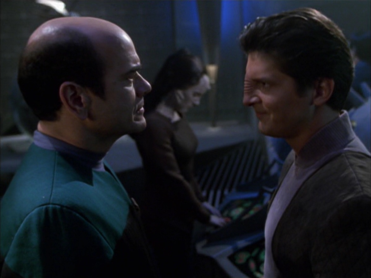 extant_StarTrek_VOY_7x09_7x10-FleshAndBlood_5815.jpg