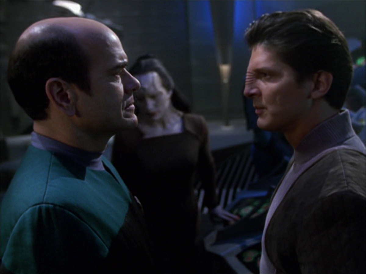 extant_StarTrek_VOY_7x09_7x10-FleshAndBlood_5822.jpg