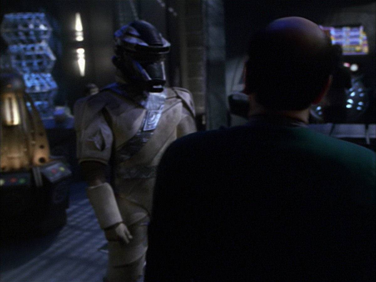 extant_StarTrek_VOY_7x09_7x10-FleshAndBlood_5839.jpg