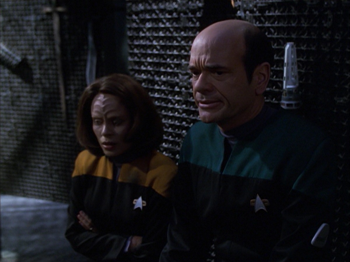 extant_StarTrek_VOY_7x09_7x10-FleshAndBlood_5877.jpg