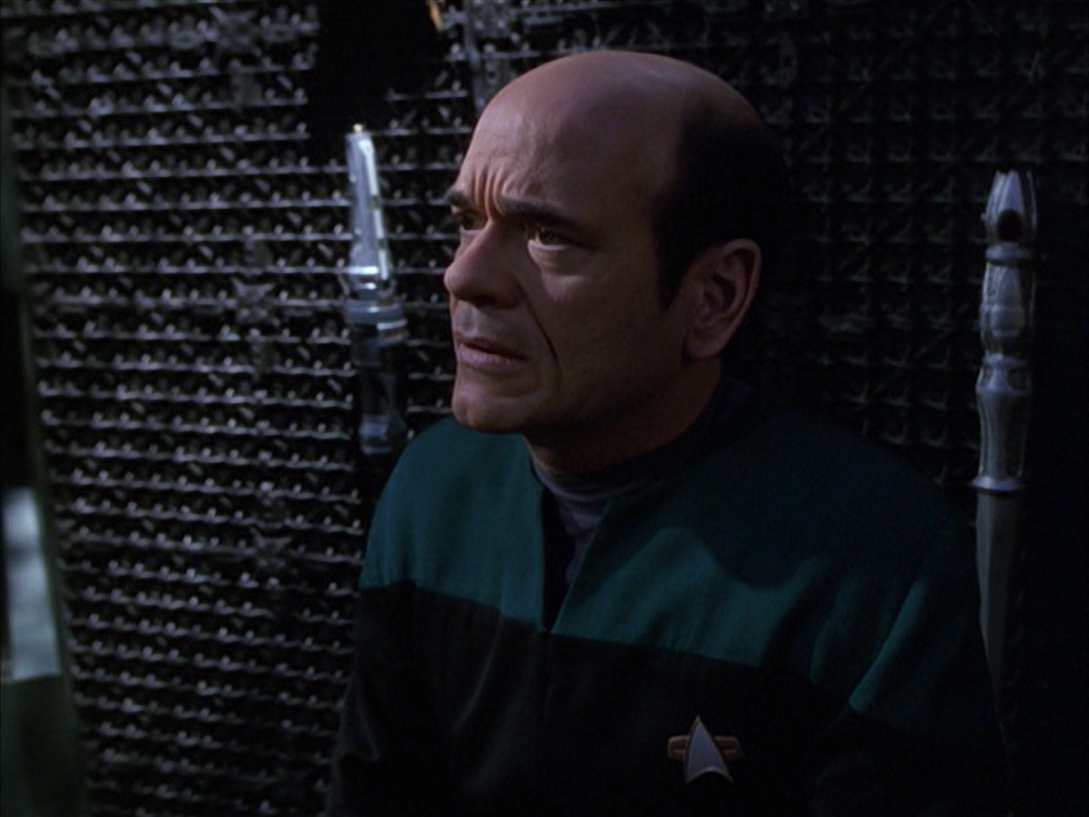extant_StarTrek_VOY_7x09_7x10-FleshAndBlood_5891.jpg