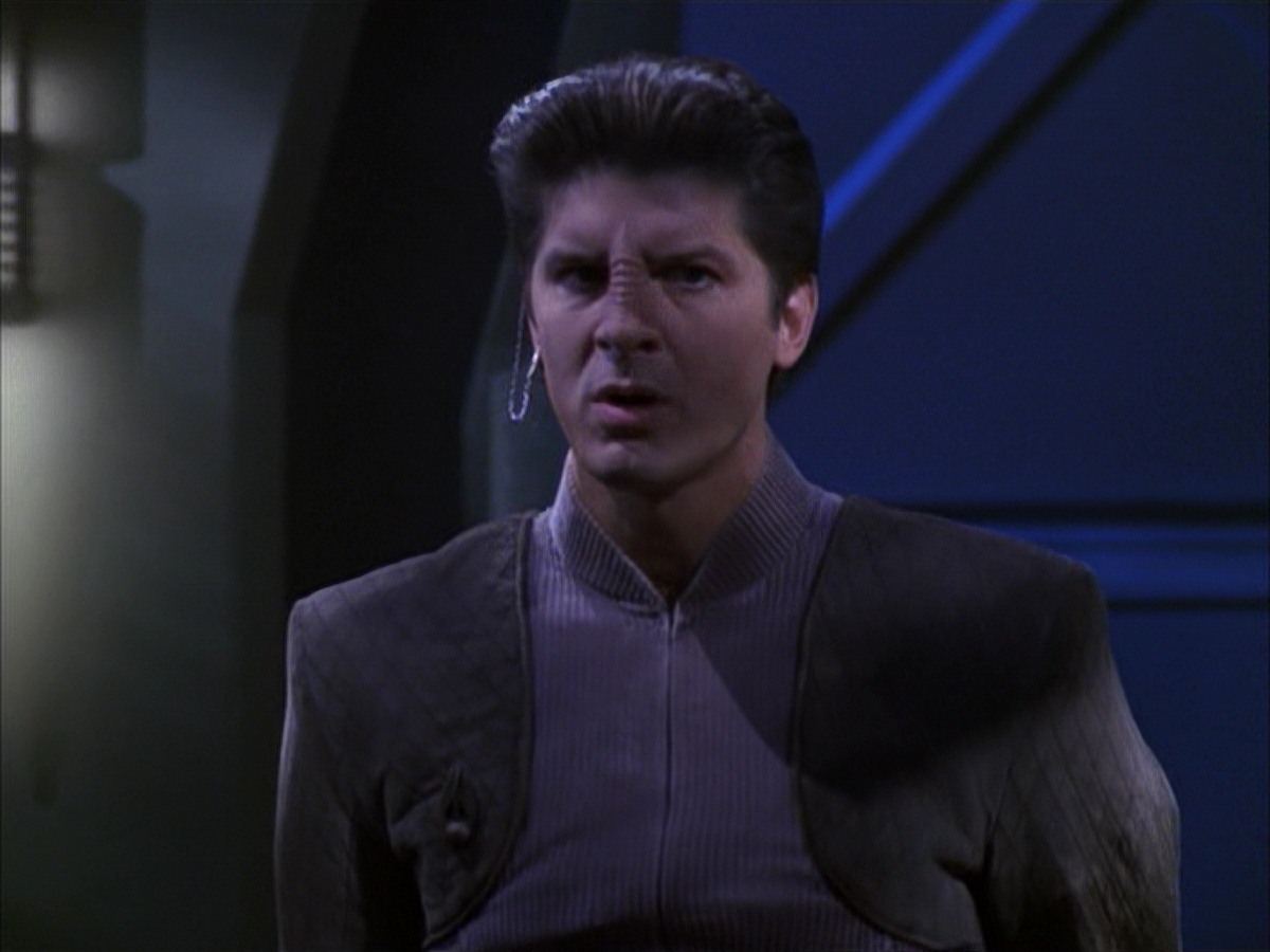 extant_StarTrek_VOY_7x09_7x10-FleshAndBlood_5945.jpg
