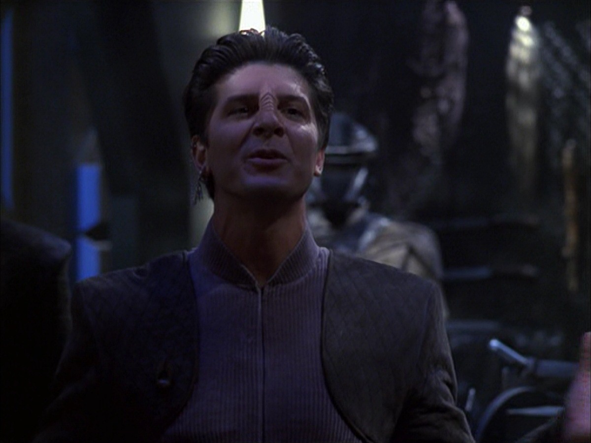 extant_StarTrek_VOY_7x09_7x10-FleshAndBlood_5969.jpg