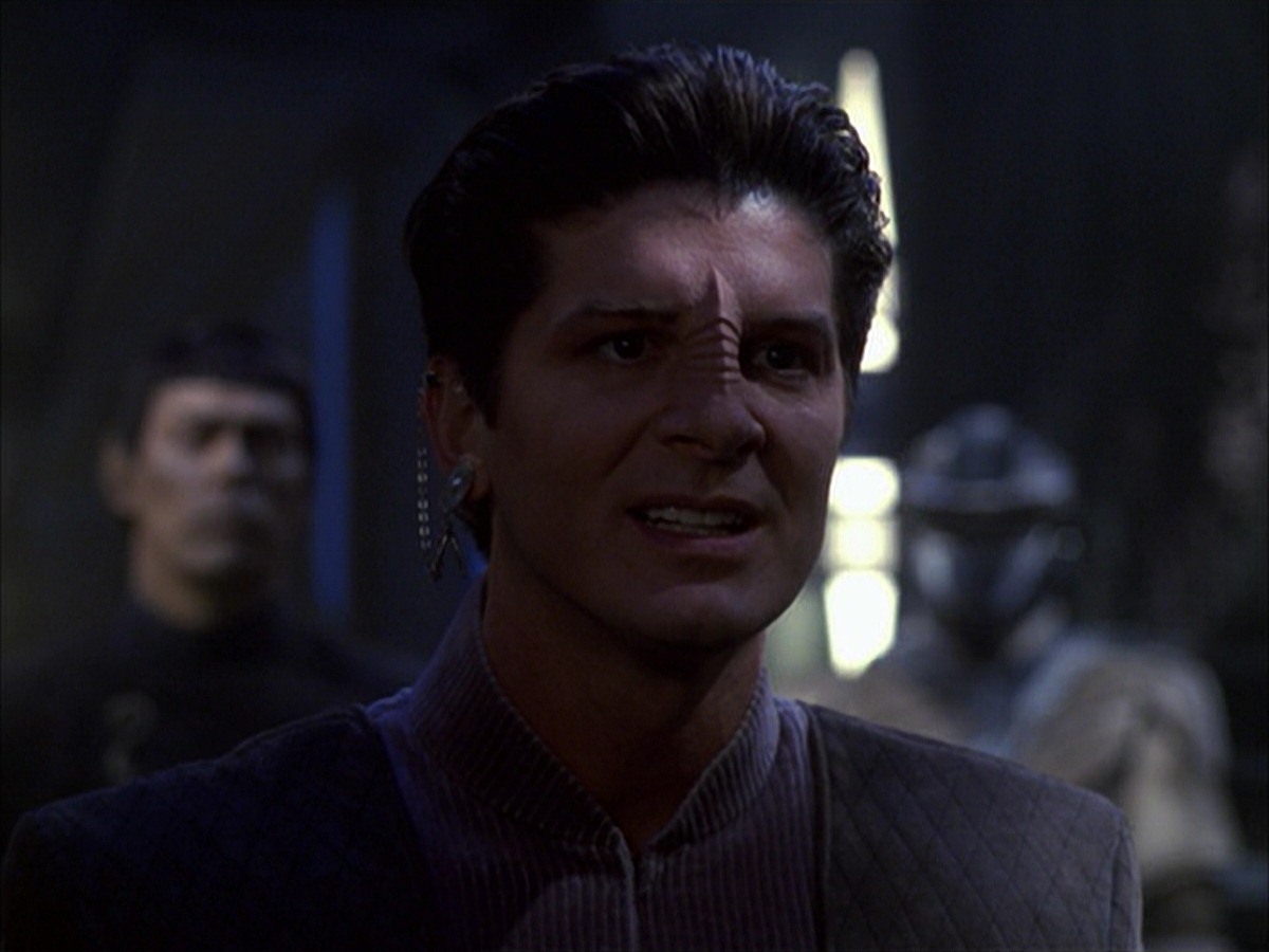 extant_StarTrek_VOY_7x09_7x10-FleshAndBlood_5988.jpg
