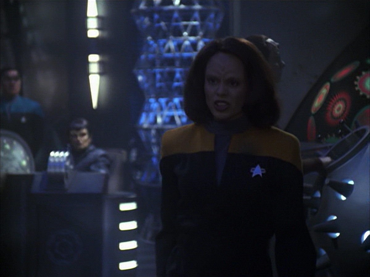 extant_StarTrek_VOY_7x09_7x10-FleshAndBlood_6012.jpg