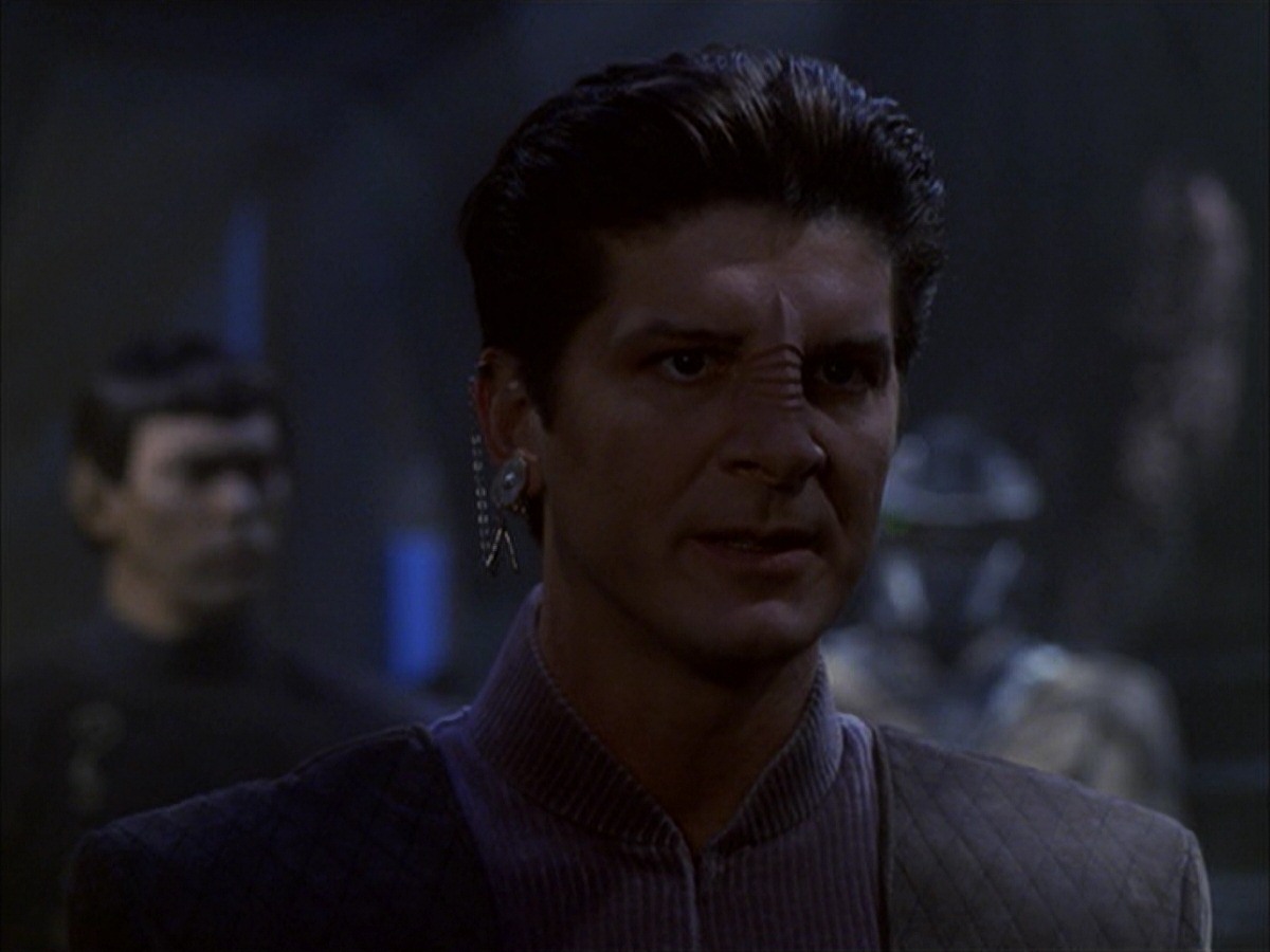 extant_StarTrek_VOY_7x09_7x10-FleshAndBlood_6016.jpg