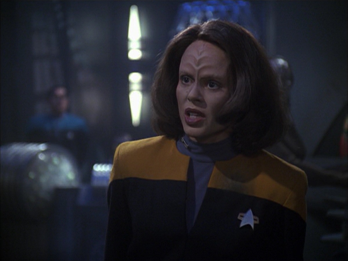 extant_StarTrek_VOY_7x09_7x10-FleshAndBlood_6027.jpg