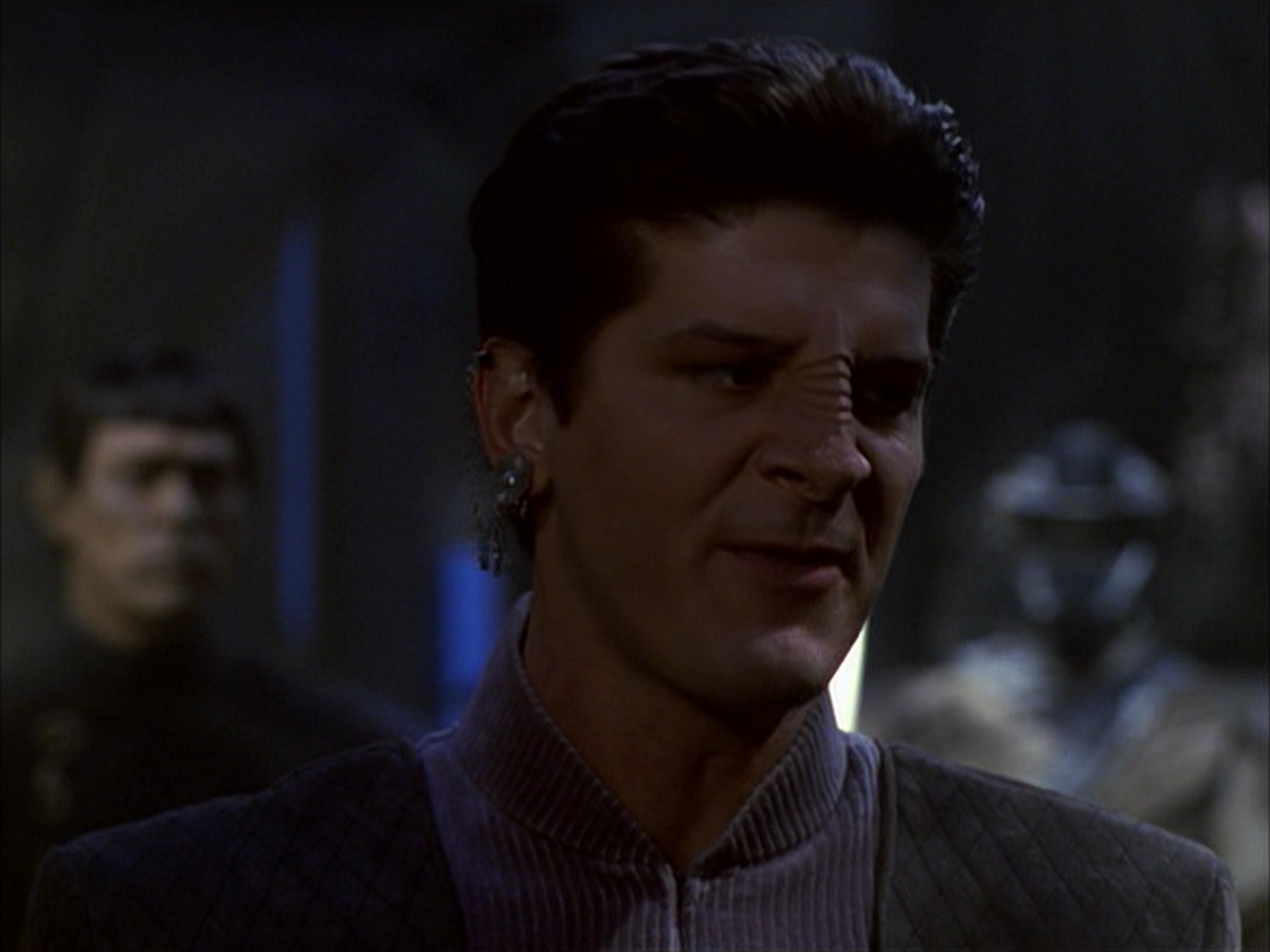 extant_StarTrek_VOY_7x09_7x10-FleshAndBlood_6030.jpg