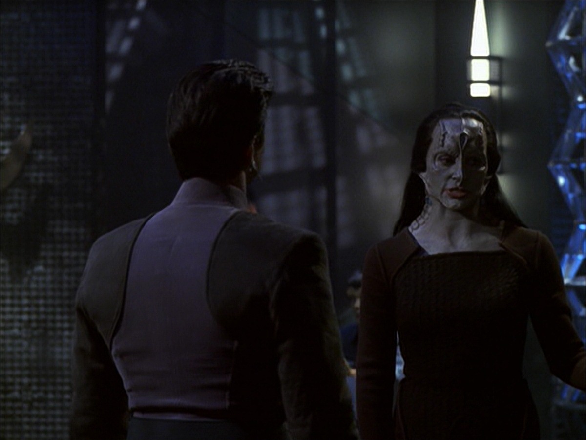 extant_StarTrek_VOY_7x09_7x10-FleshAndBlood_6047.jpg