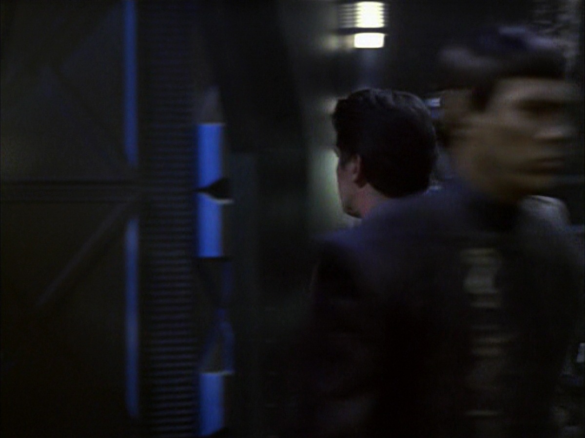 extant_StarTrek_VOY_7x09_7x10-FleshAndBlood_6056.jpg
