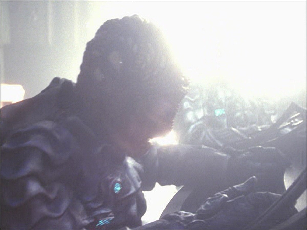 extant_StarTrek_VOY_7x09_7x10-FleshAndBlood_6136.jpg