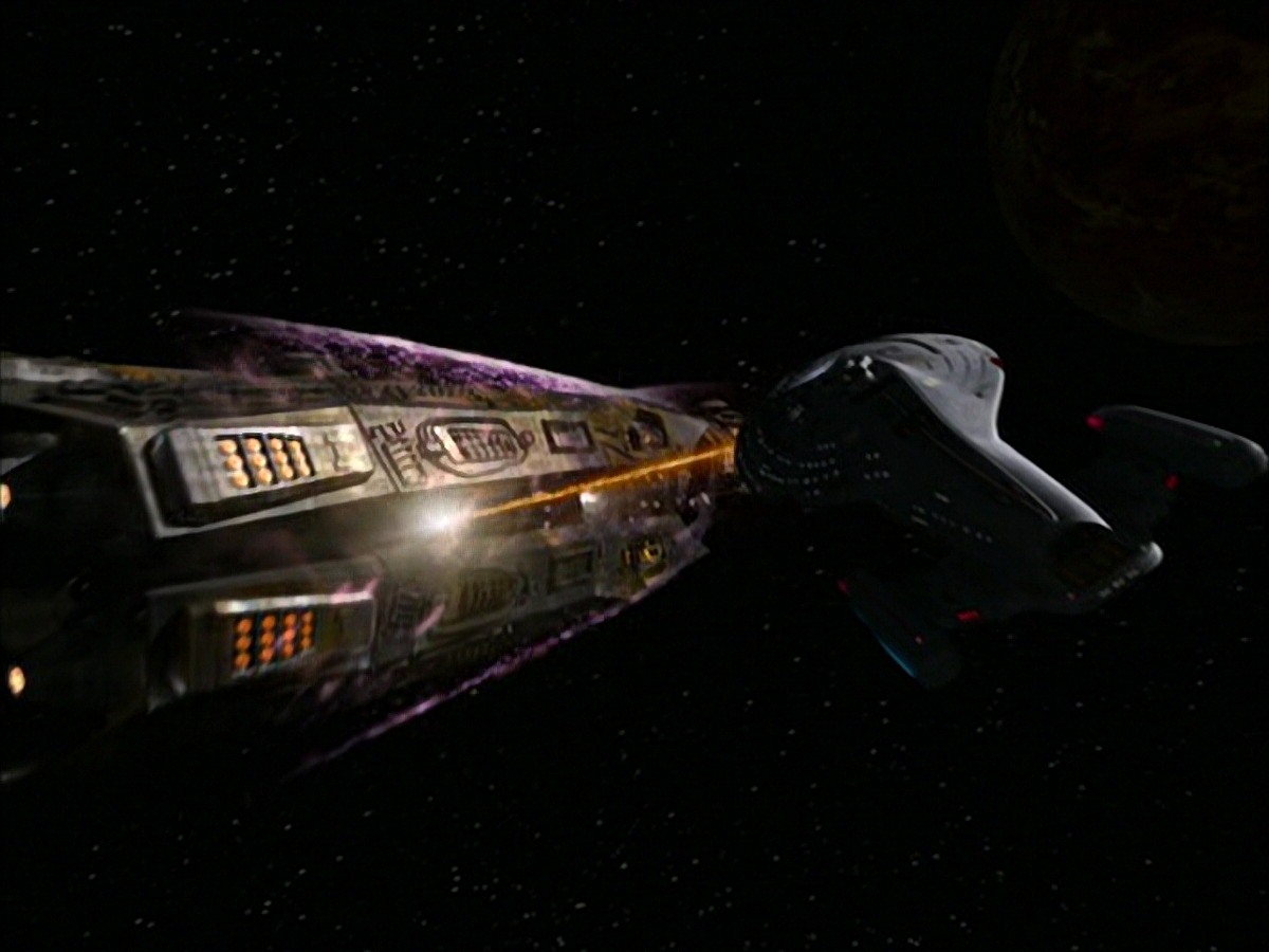 extant_StarTrek_VOY_7x09_7x10-FleshAndBlood_6156.jpg