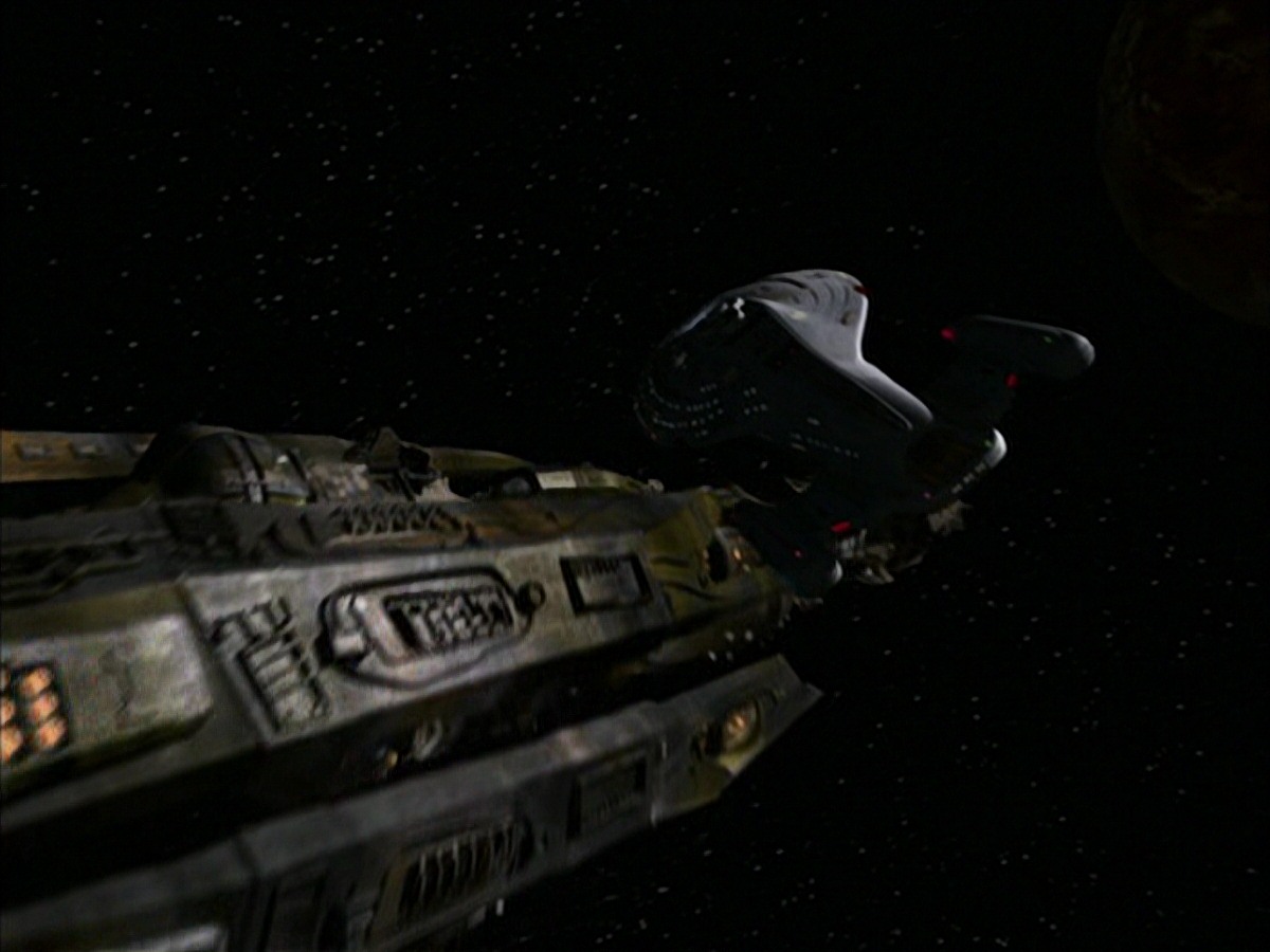 extant_StarTrek_VOY_7x09_7x10-FleshAndBlood_6157.jpg