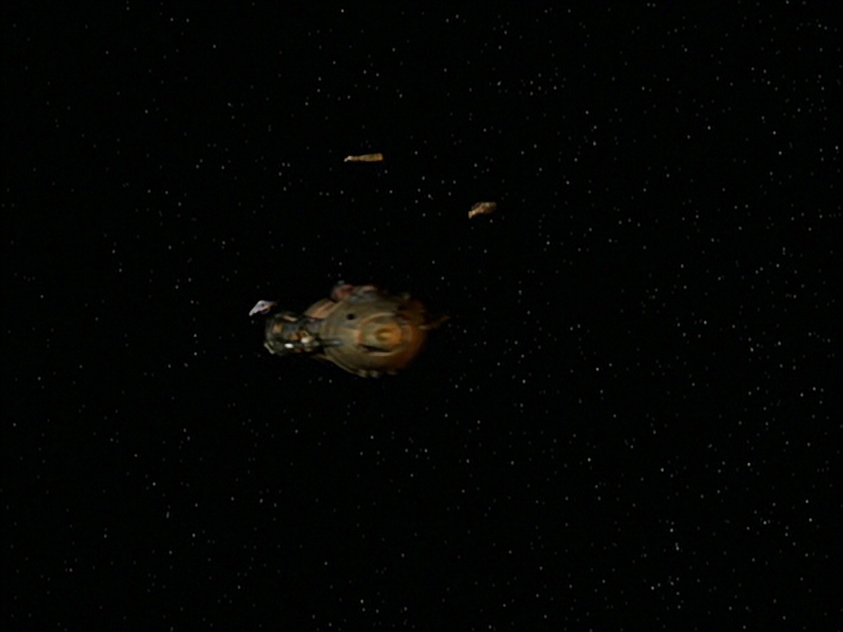 extant_StarTrek_VOY_7x09_7x10-FleshAndBlood_6193.jpg