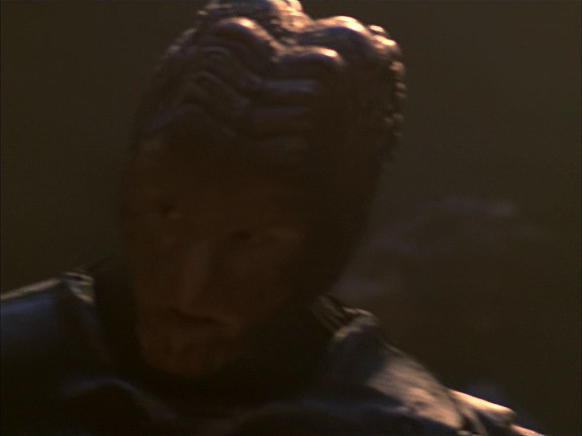 extant_StarTrek_VOY_7x09_7x10-FleshAndBlood_6233.jpg