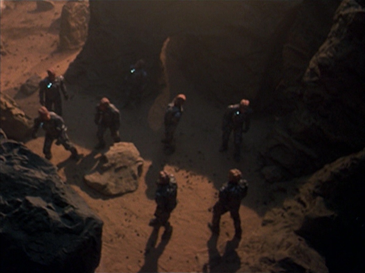 extant_StarTrek_VOY_7x09_7x10-FleshAndBlood_6242.jpg