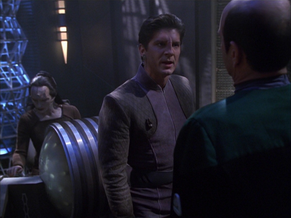 extant_StarTrek_VOY_7x09_7x10-FleshAndBlood_6286.jpg