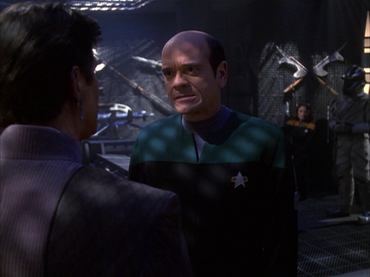 extant_StarTrek_VOY_7x09_7x10-FleshAndBlood_6290.jpg