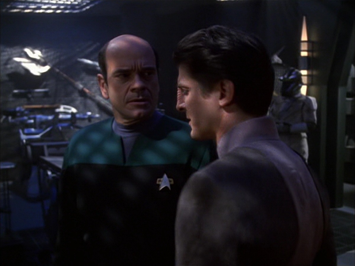 extant_StarTrek_VOY_7x09_7x10-FleshAndBlood_6301.jpg