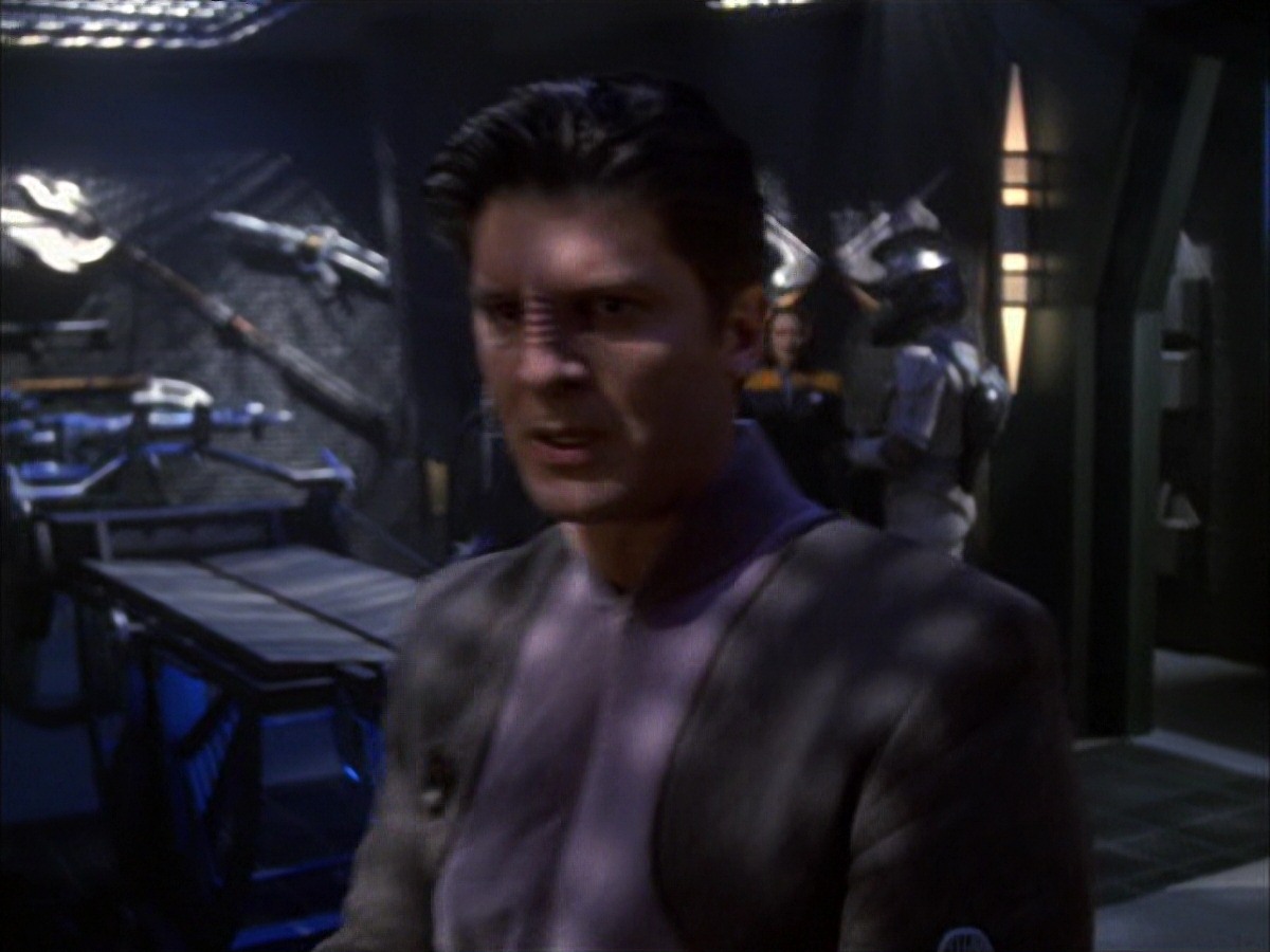 extant_StarTrek_VOY_7x09_7x10-FleshAndBlood_6312.jpg