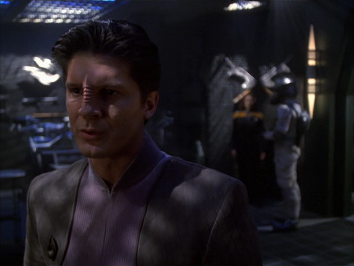 extant_StarTrek_VOY_7x09_7x10-FleshAndBlood_6313.jpg