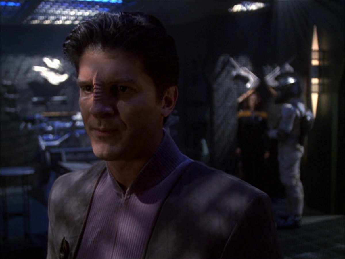 extant_StarTrek_VOY_7x09_7x10-FleshAndBlood_6314.jpg