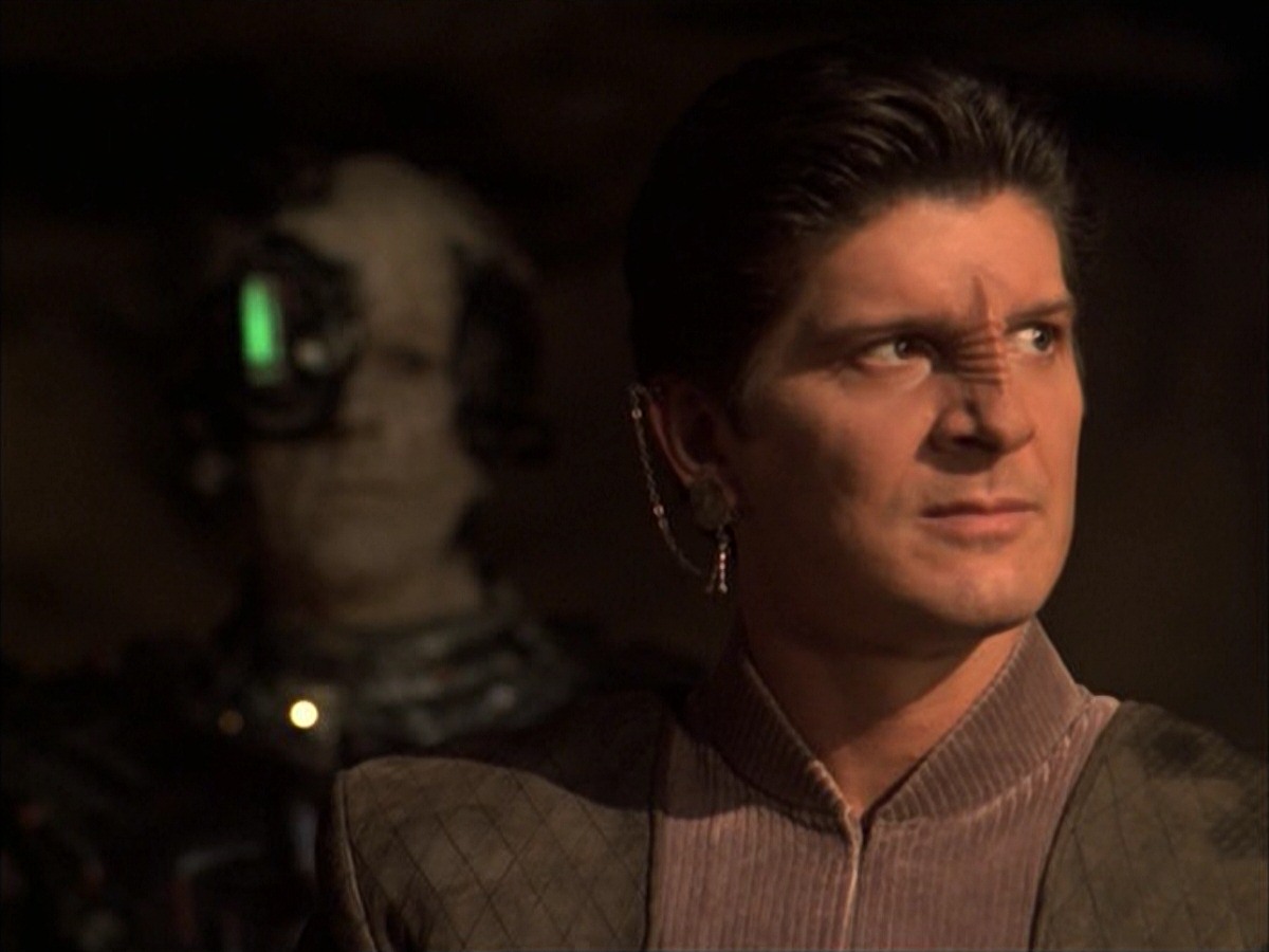 extant_StarTrek_VOY_7x09_7x10-FleshAndBlood_6352.jpg