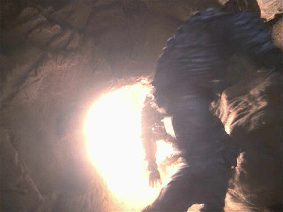 extant_StarTrek_VOY_7x09_7x10-FleshAndBlood_6366.jpg