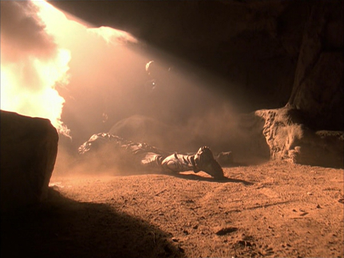 extant_StarTrek_VOY_7x09_7x10-FleshAndBlood_6380.jpg