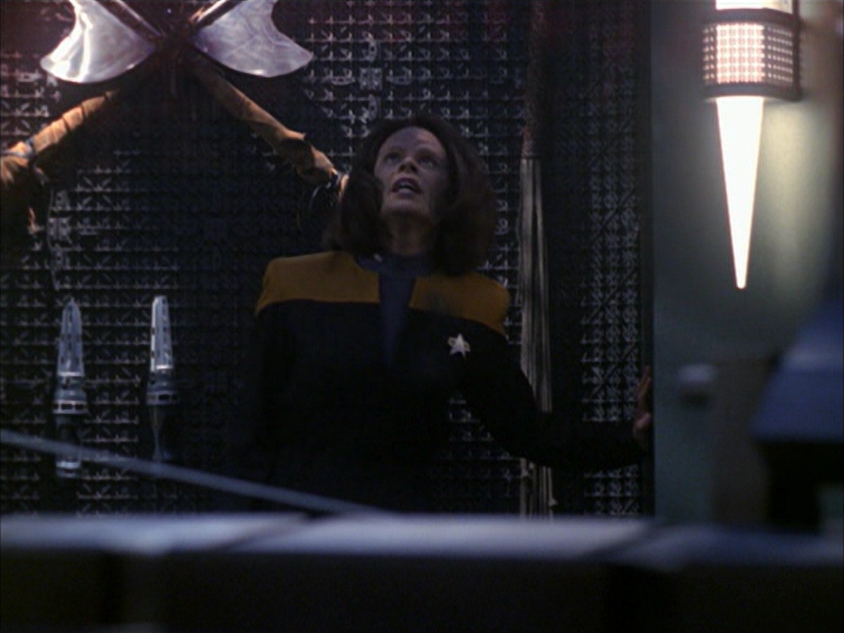 extant_StarTrek_VOY_7x09_7x10-FleshAndBlood_6392.jpg