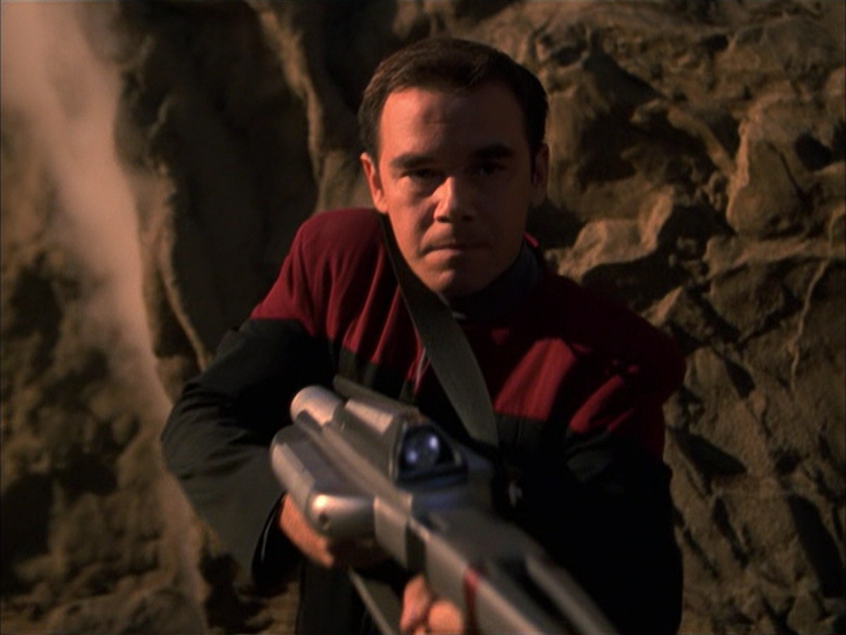 extant_StarTrek_VOY_7x09_7x10-FleshAndBlood_6436.jpg