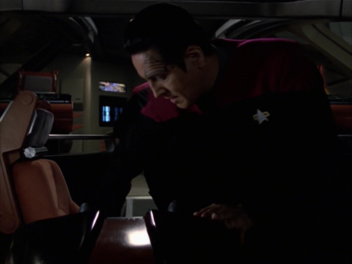 extant_StarTrek_VOY_7x09_7x10-FleshAndBlood_6493.jpg
