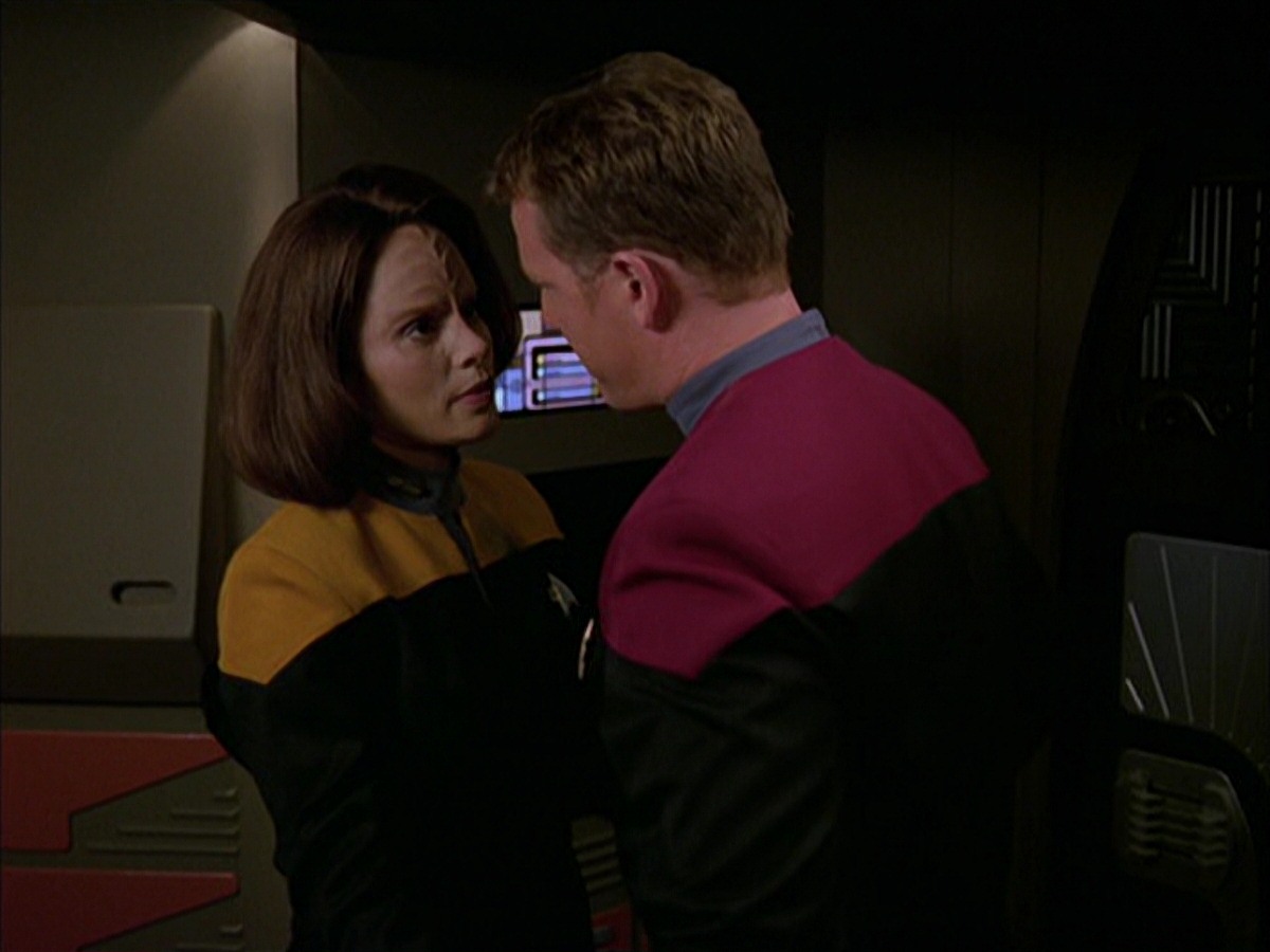 extant_StarTrek_VOY_7x09_7x10-FleshAndBlood_6506.jpg