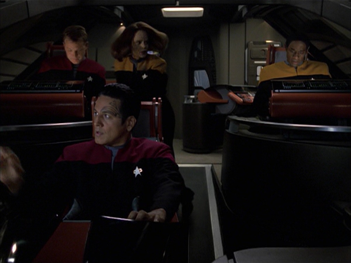 extant_StarTrek_VOY_7x09_7x10-FleshAndBlood_6511.jpg