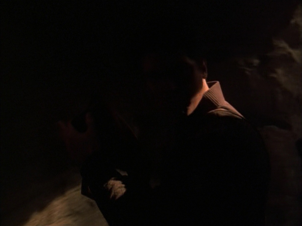 extant_StarTrek_VOY_7x09_7x10-FleshAndBlood_6532.jpg