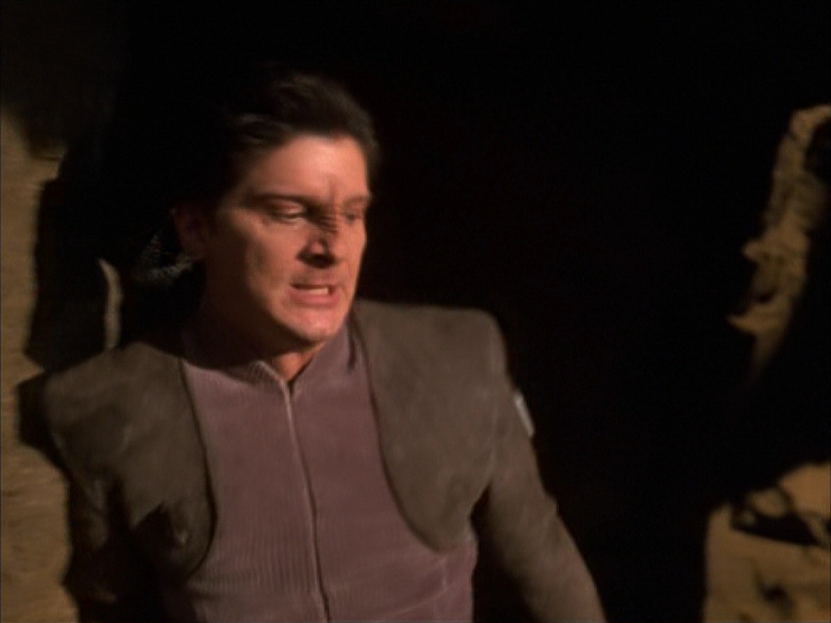 extant_StarTrek_VOY_7x09_7x10-FleshAndBlood_6548.jpg