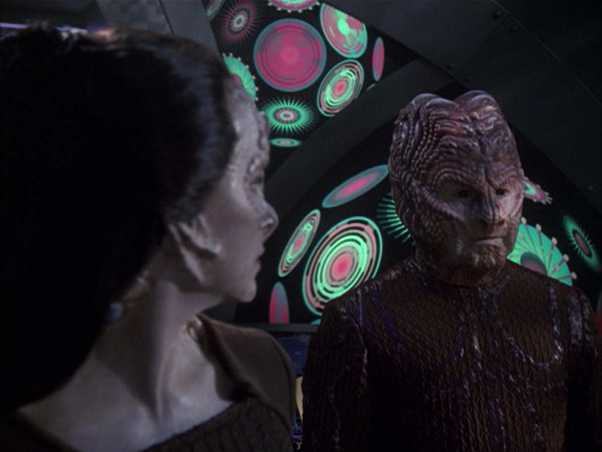 extant_StarTrek_VOY_7x09_7x10-FleshAndBlood_6798.jpg