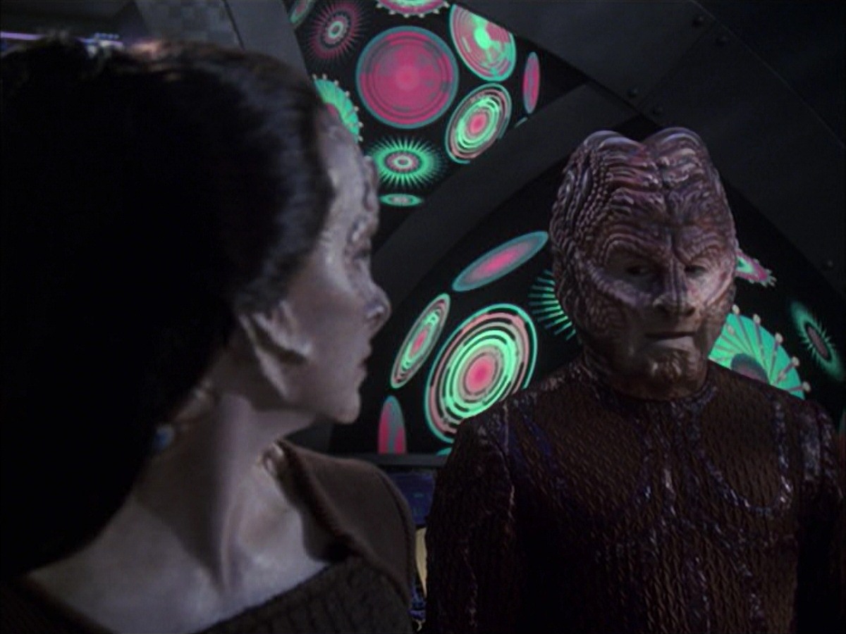 extant_StarTrek_VOY_7x09_7x10-FleshAndBlood_6799.jpg
