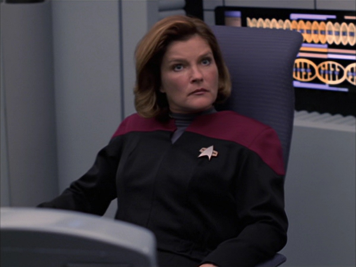 extant_StarTrek_VOY_7x09_7x10-FleshAndBlood_6869.jpg