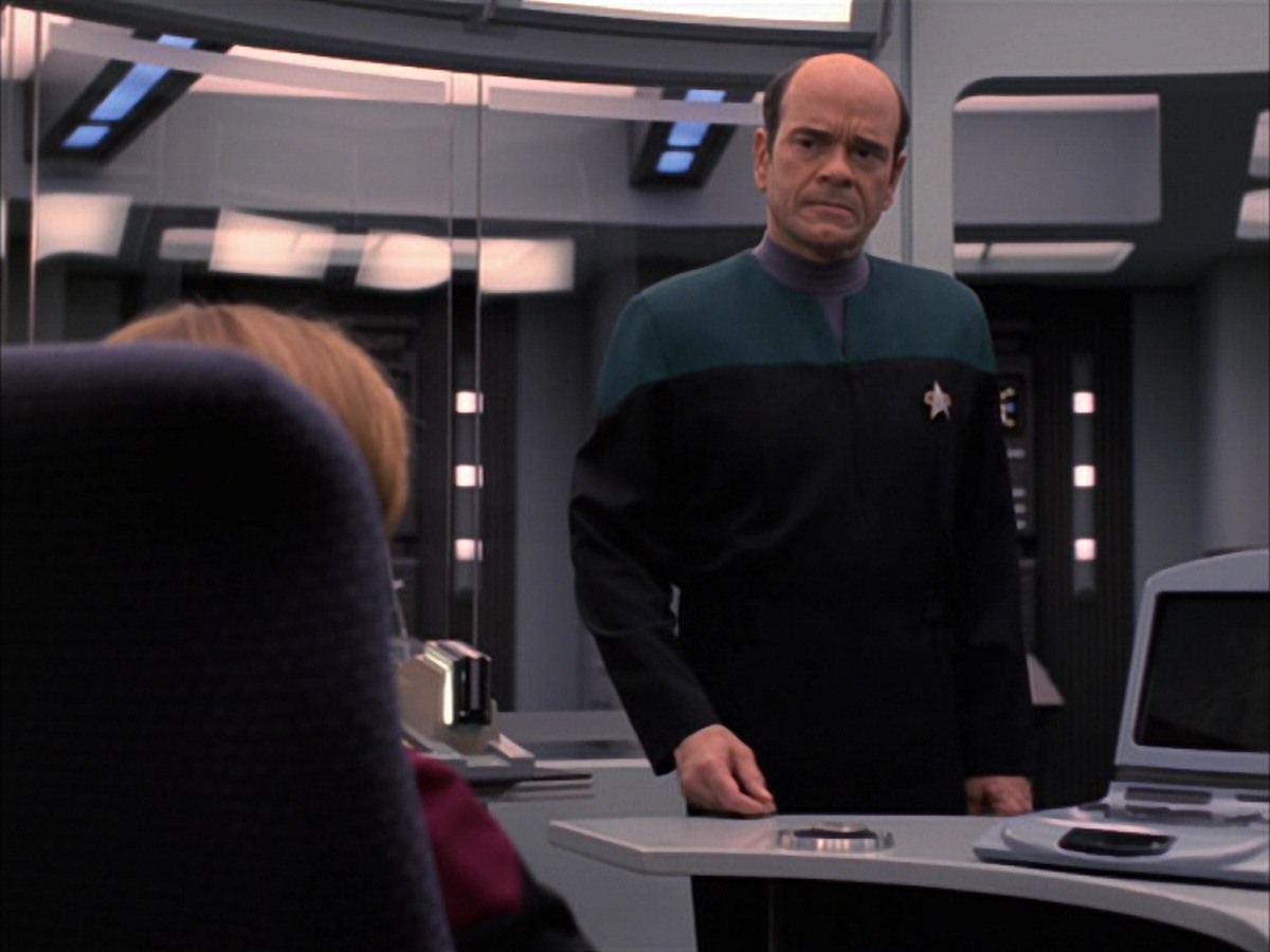 extant_StarTrek_VOY_7x09_7x10-FleshAndBlood_6933.jpg